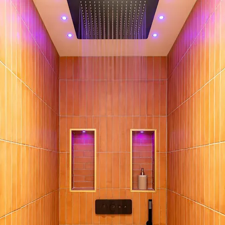 Wellness - Sauna & - Baliroom